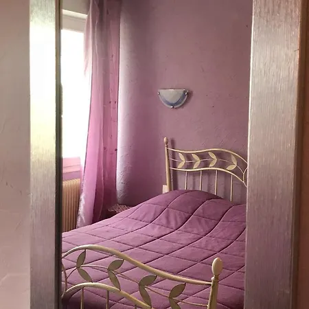 Le Relais De La Lande 3*